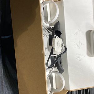 I’m selling a oculus quest 2